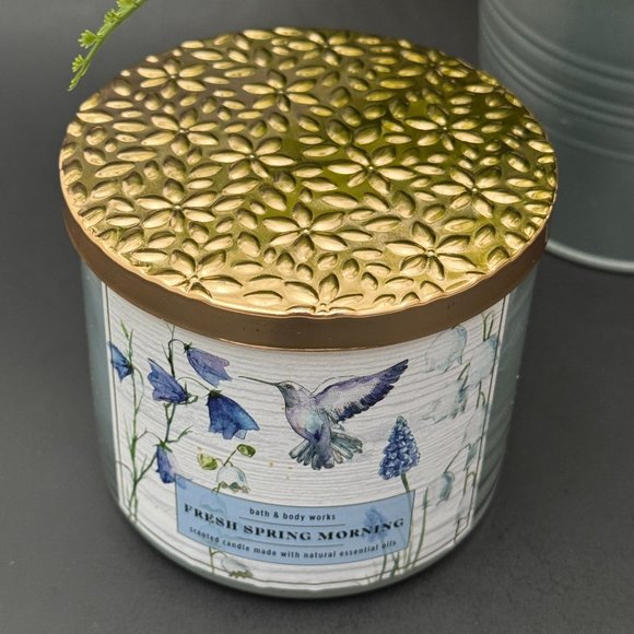 BBW Fresh Spring Morning Bath & Body Works 3 Wick Candle - Picture 4 of 10